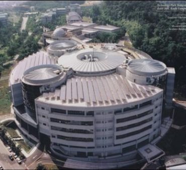 research-facility-building-technology-park-malaysia-bukit-jalil-kuala-lumpur-370x338